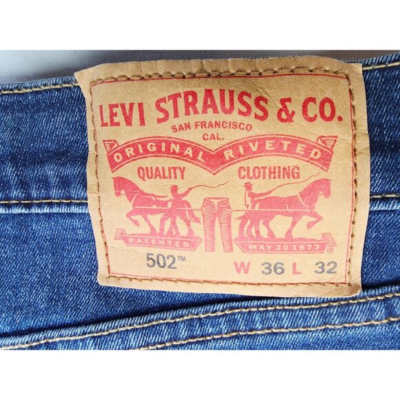 Levis Size 36X32 Mens 502 Blue Denim 5 Pocket Logo Tag Jeans - Picture 2 of 13